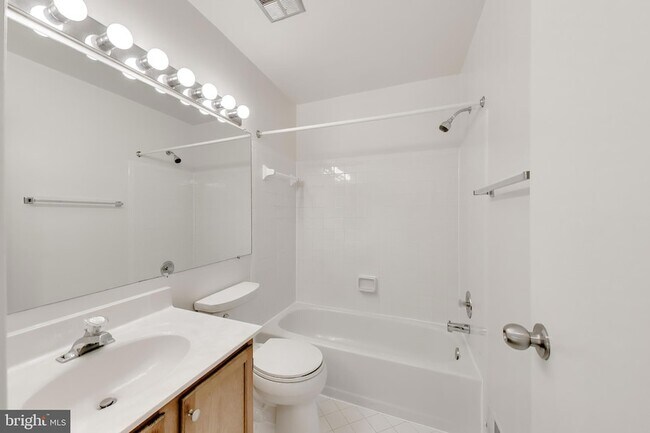 Building Photo - 3548 Softwood Terrace