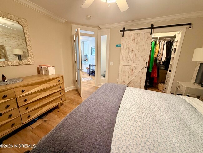 Building Photo - 809 Ocean Ave N