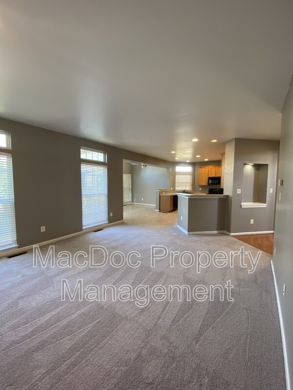 Building Photo - 5619 Joshua Tree Cir