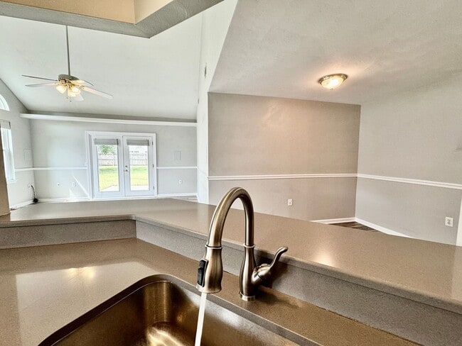 Building Photo - Ready 06-17-26 in Sawyers Mill - Ranch Home w/Loft On Cul-De-Sac! Pet Friendly - Grassfield High ...