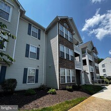 Building Photo - 6413 Weatherby Ct