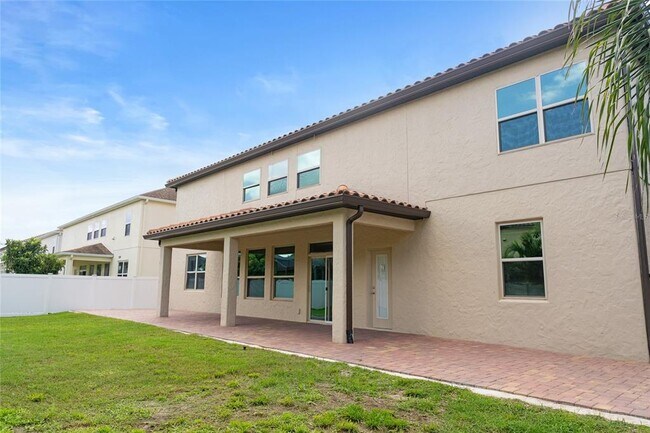 Building Photo - 19361 Pummelo Dr