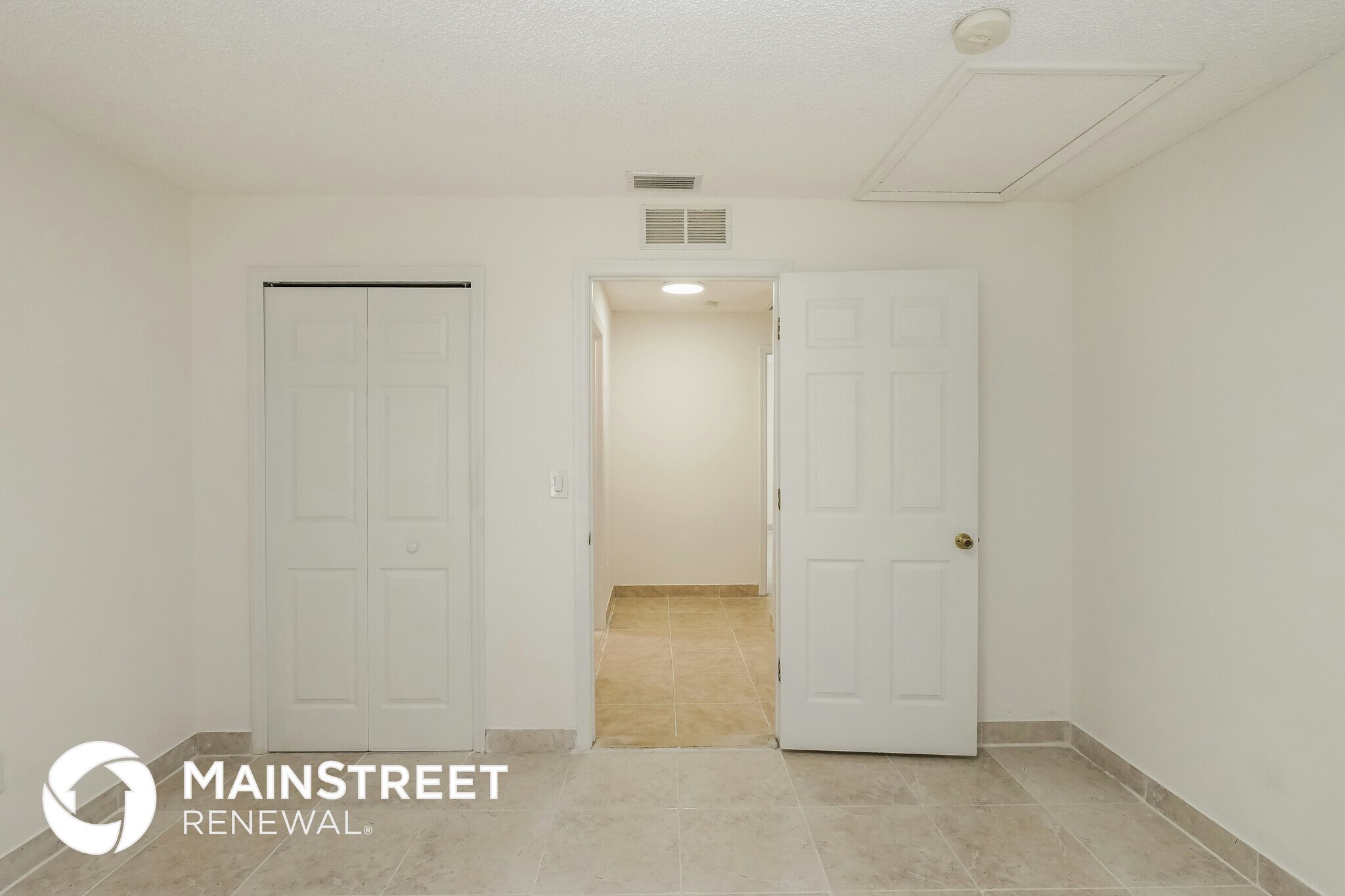 Building Photo - 502 Whitehall Ave SW