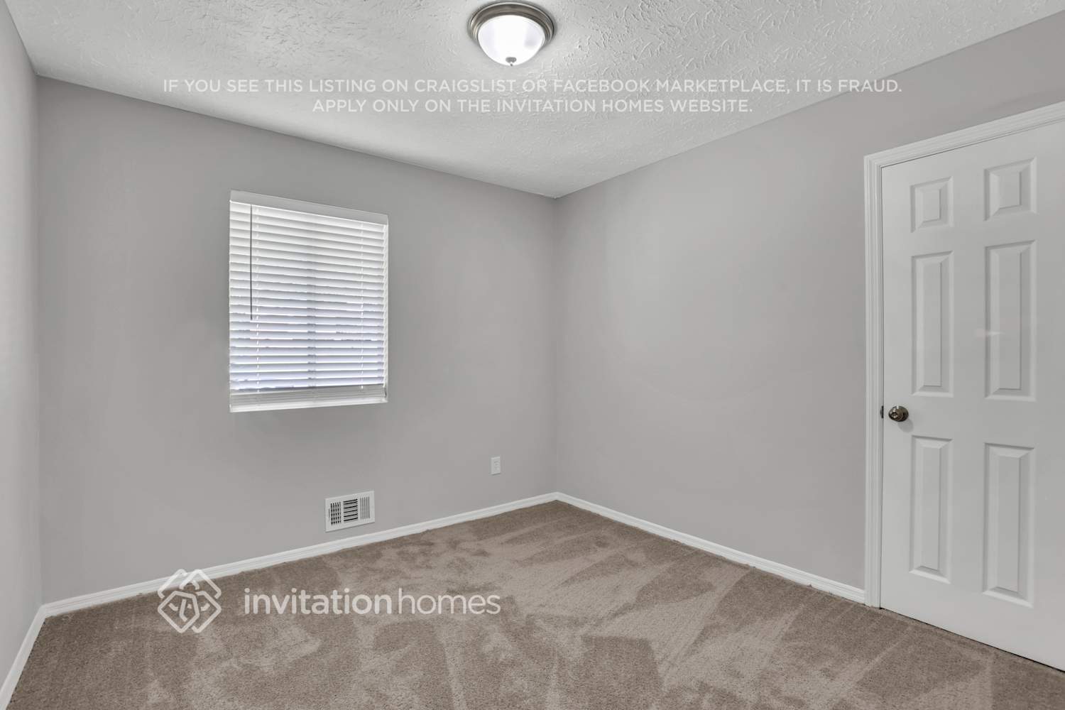 Building Photo - 2211 Doral Ct SW