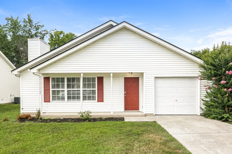 Primary Photo - 492 Cedar Park Cir
