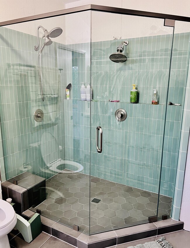 Building Photo - 11935 Sapota Dr