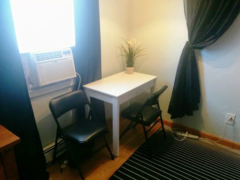 Bedroom 2 - 30 Murdock St