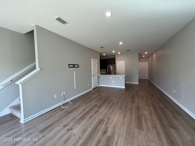 Building Photo - 9798 Fiddleback Ln