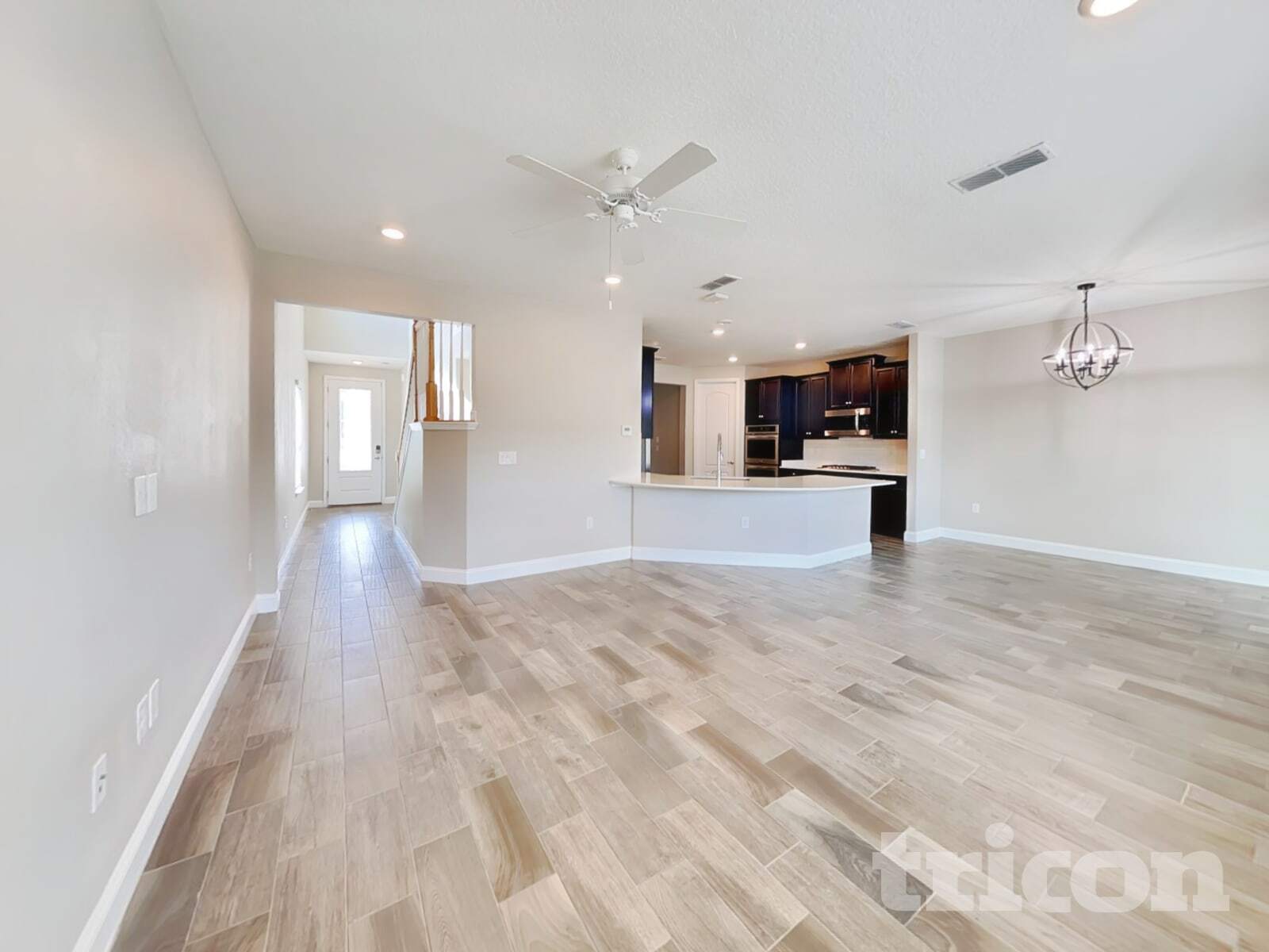 Building Photo - 195 Silver Creek Pl