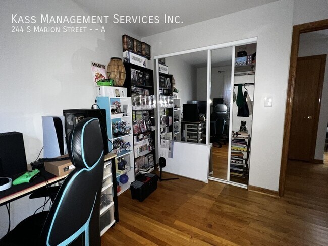 Building Photo - 244 S Marion St