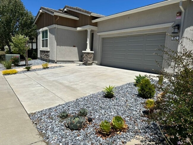 Building Photo - Epic REA - Brighton Landing Village 3 BR/2 BA Home Built in 2022 on 1 Level - Vacaville