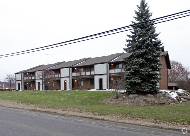 Building Photo - Greenridge Apartments