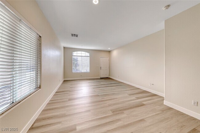 Building Photo - 7644 Borealis St