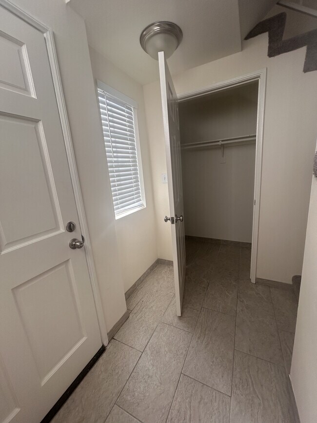 Building Photo - Heart of Mar Vista