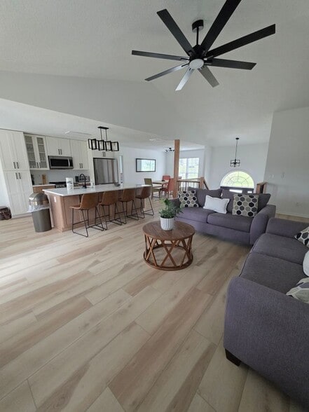 Building Photo - 1222 Paiute Ct