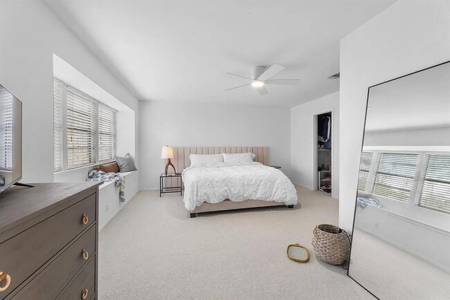 Building Photo - 8303 Red Willow Dr