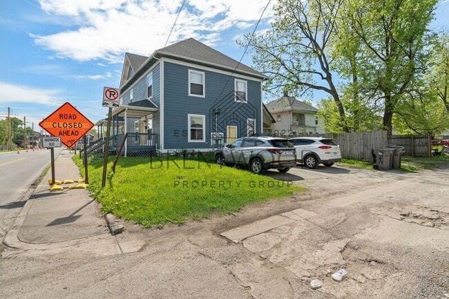 Building Photo - 147 E 30th St