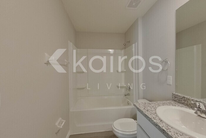 Building Photo - 8675 SW 43rd Ter