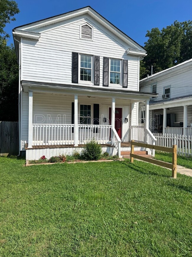 Building Photo - 104 Lee Ave