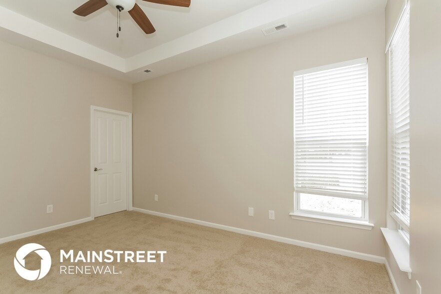 Building Photo - 4104 Vance Rd N