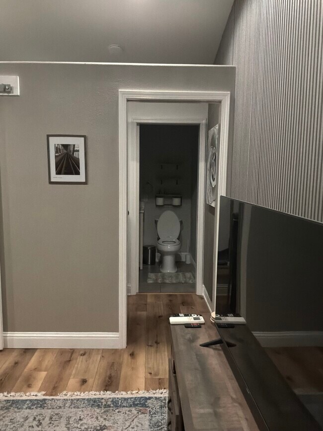 Building Photo - 11420 Wales Dr