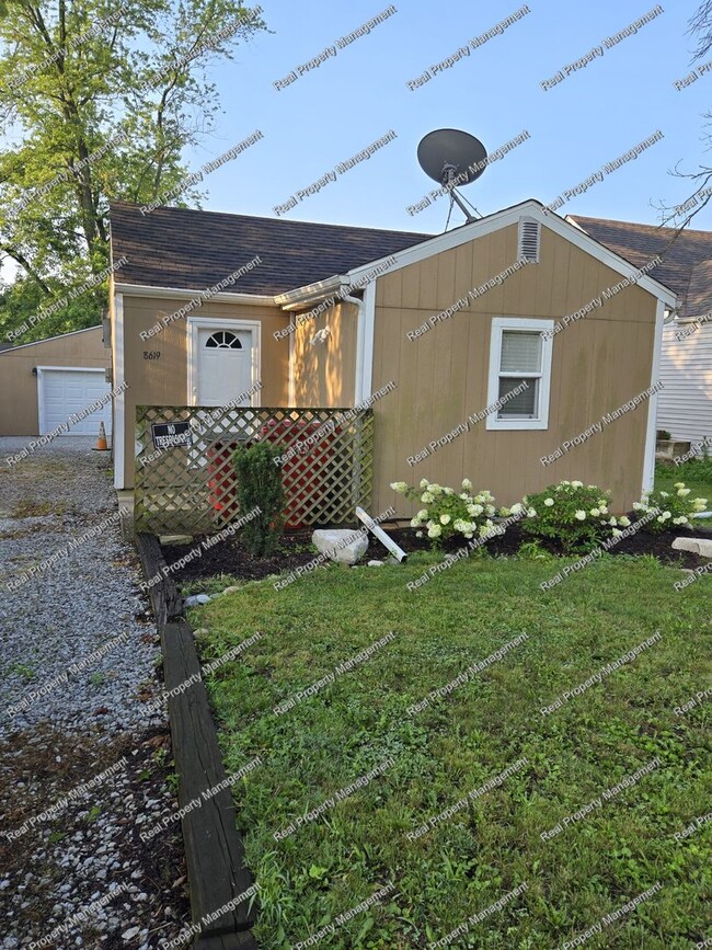 Primary Photo - One Bedroom Single Family Home