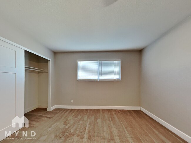 Building Photo - 3037 N 81st St