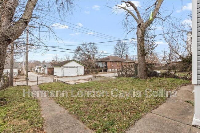 Building Photo - 4040 Shreve Ave