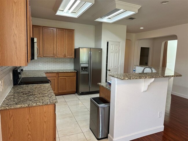 Building Photo - 14209 Naruna Way