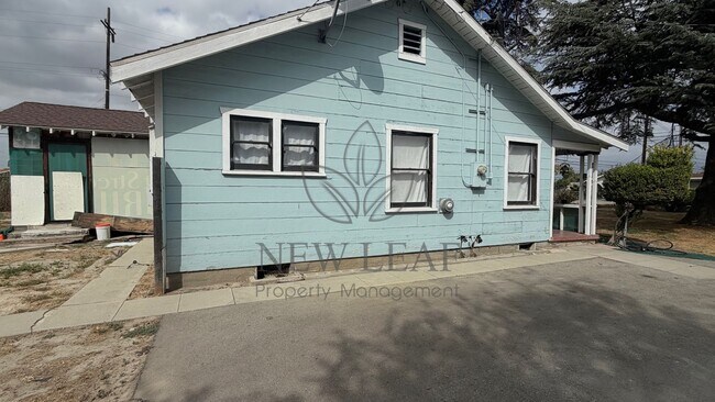 Building Photo - 11308 Elliott Ave