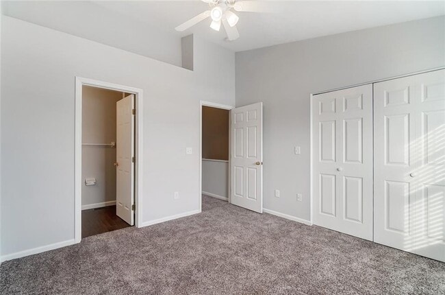 Building Photo - 2436 Tarpon Bay Dr