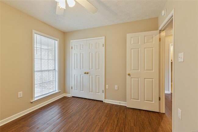 Building Photo - 1703 Pebble Creek Dr