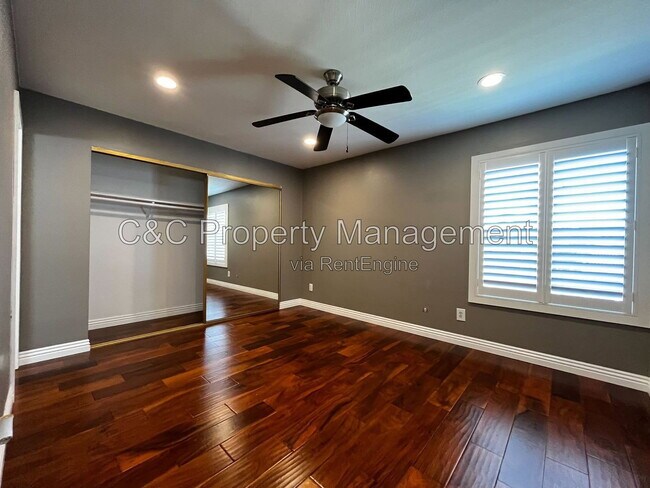 Building Photo - 700 W La Veta Ave