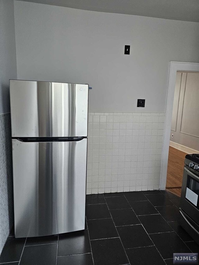 Building Photo - 140 Melrose Ave