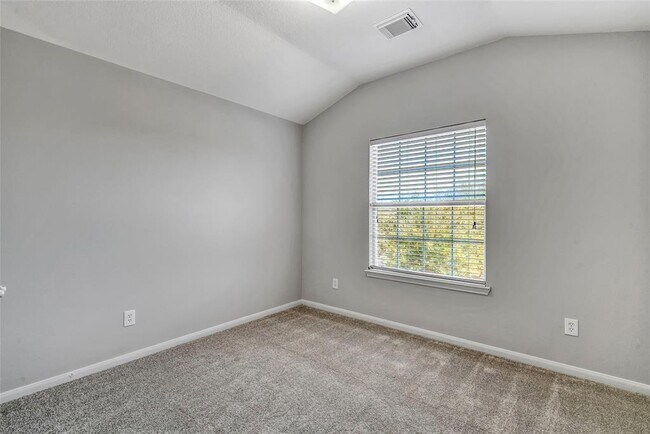 Building Photo - 31723 Regal Park Ct