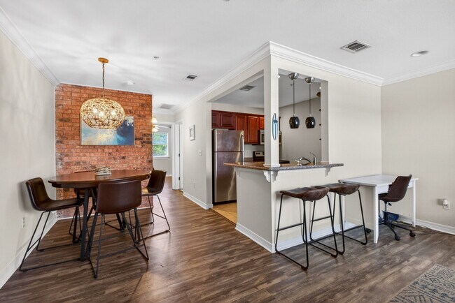 Building Photo - TDY Special! Furnished rental