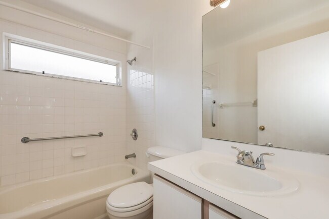 Building Photo - 13205 Prestwick Creek Dr