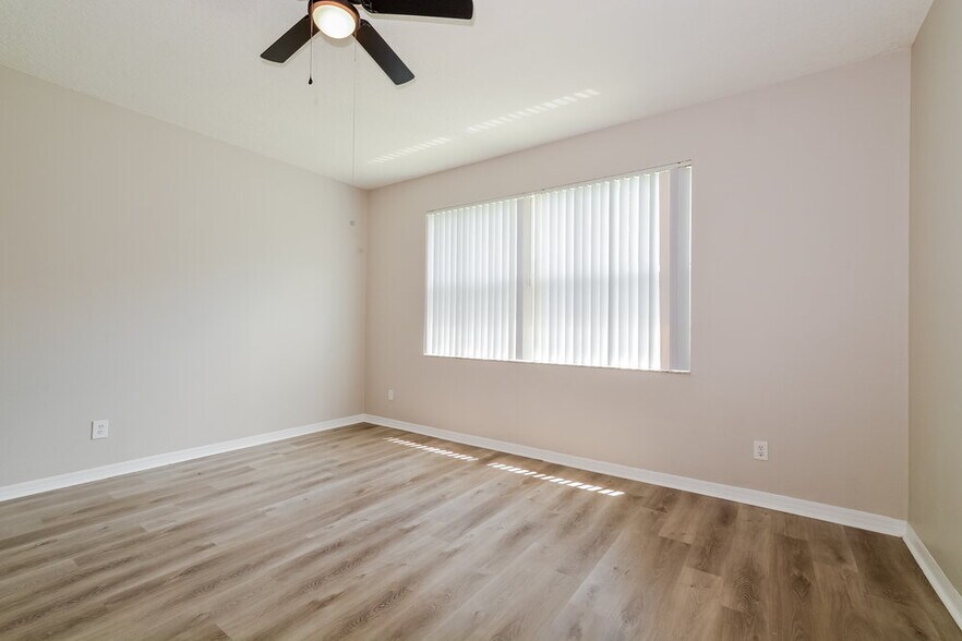 Building Photo - 14834 Oldham Dr