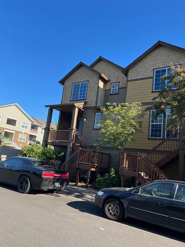 Building Photo - 16275 SW Gage Ln