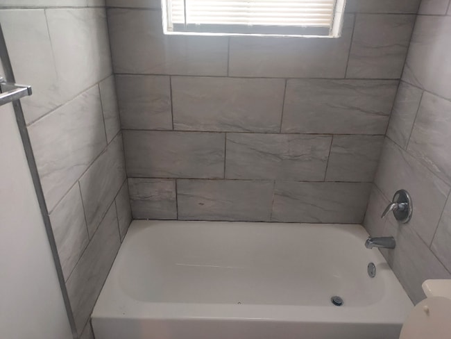 Building Photo - 797 Cavalier Dr