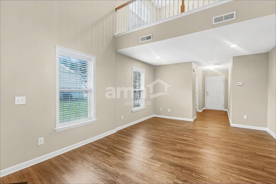 Building Photo - 1907 Wheatfield Ct
