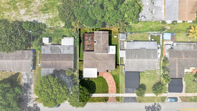 Building Photo - 7221 Freedom St