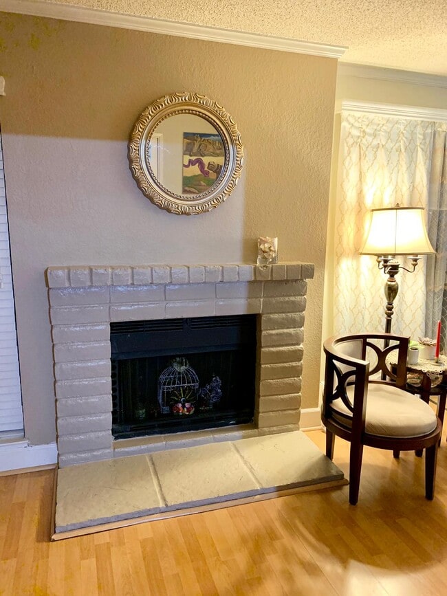 Primary Photo - 1001 La Terrace Cir