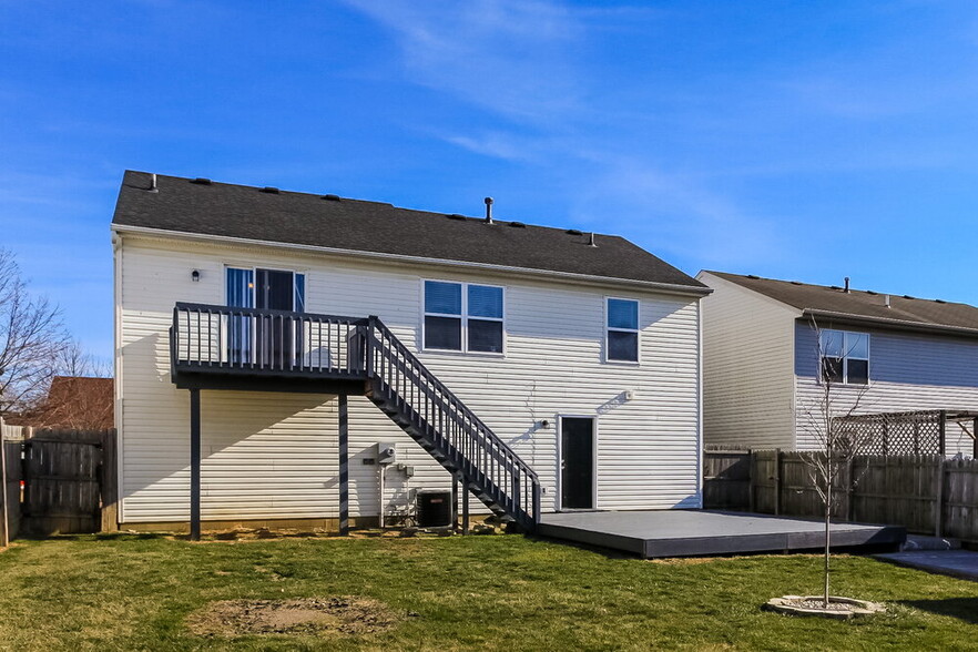 Building Photo - 4559 Parkwick Dr