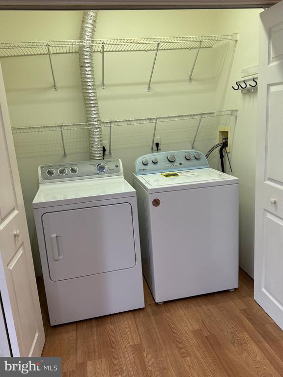 Building Photo - 1943 Harpers Ct