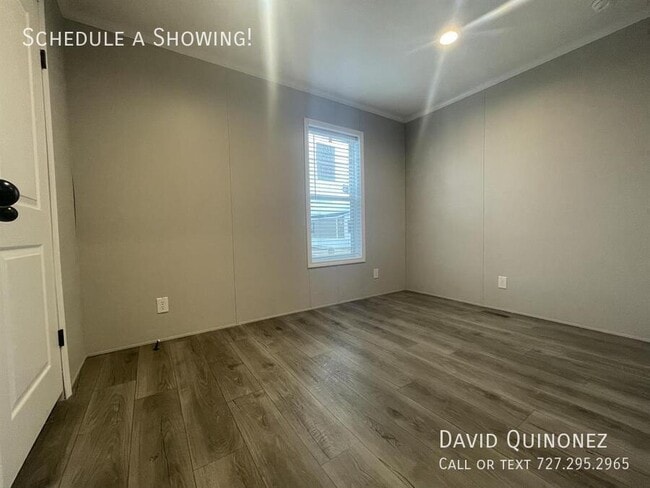 Building Photo - 701 Mill St