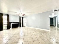 Building Photo - 10211 Sugar Branch Dr