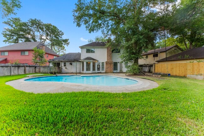 Building Photo - 3318 Candlelon Dr