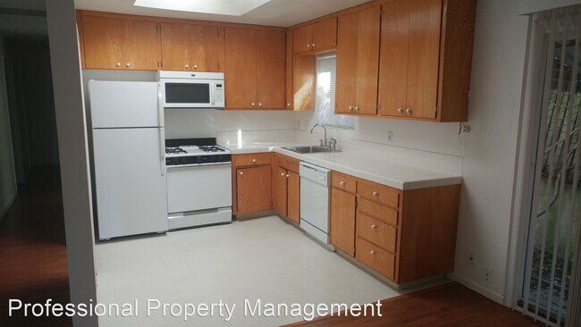 Building Photo - 3 br, 2 bath House - 5917 Clement Ave