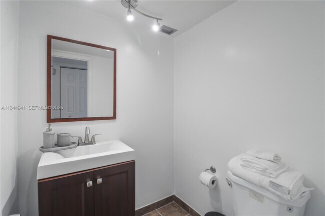 Building Photo - 2750 NE 183rd St